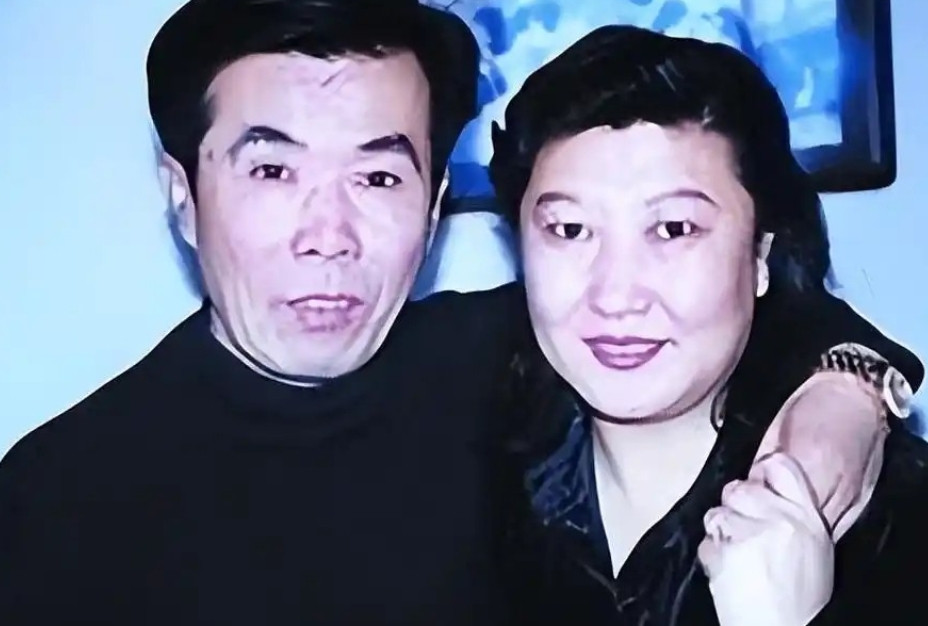 2005年，高秀敏突发心脏病，不幸离开人世，留下来巨额家产，而这时与她同居多年的