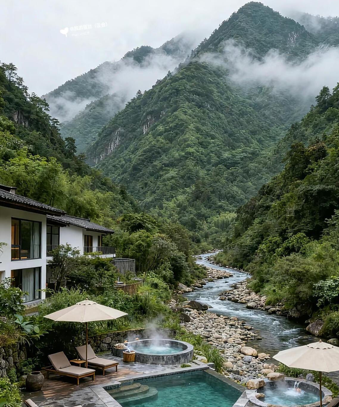 惠州南昆山脚和横沥镇各冒出一间山野小院私汤民宿，主打森林泡汤。刷小红书全是落地