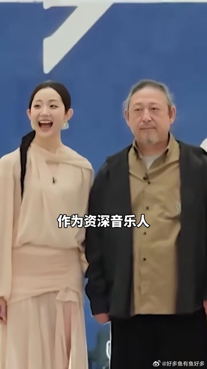 本以为新一届浪姐就够牛了，没想到姐姐背后的男人也都深藏不漏。·万千惠的老公三宝，