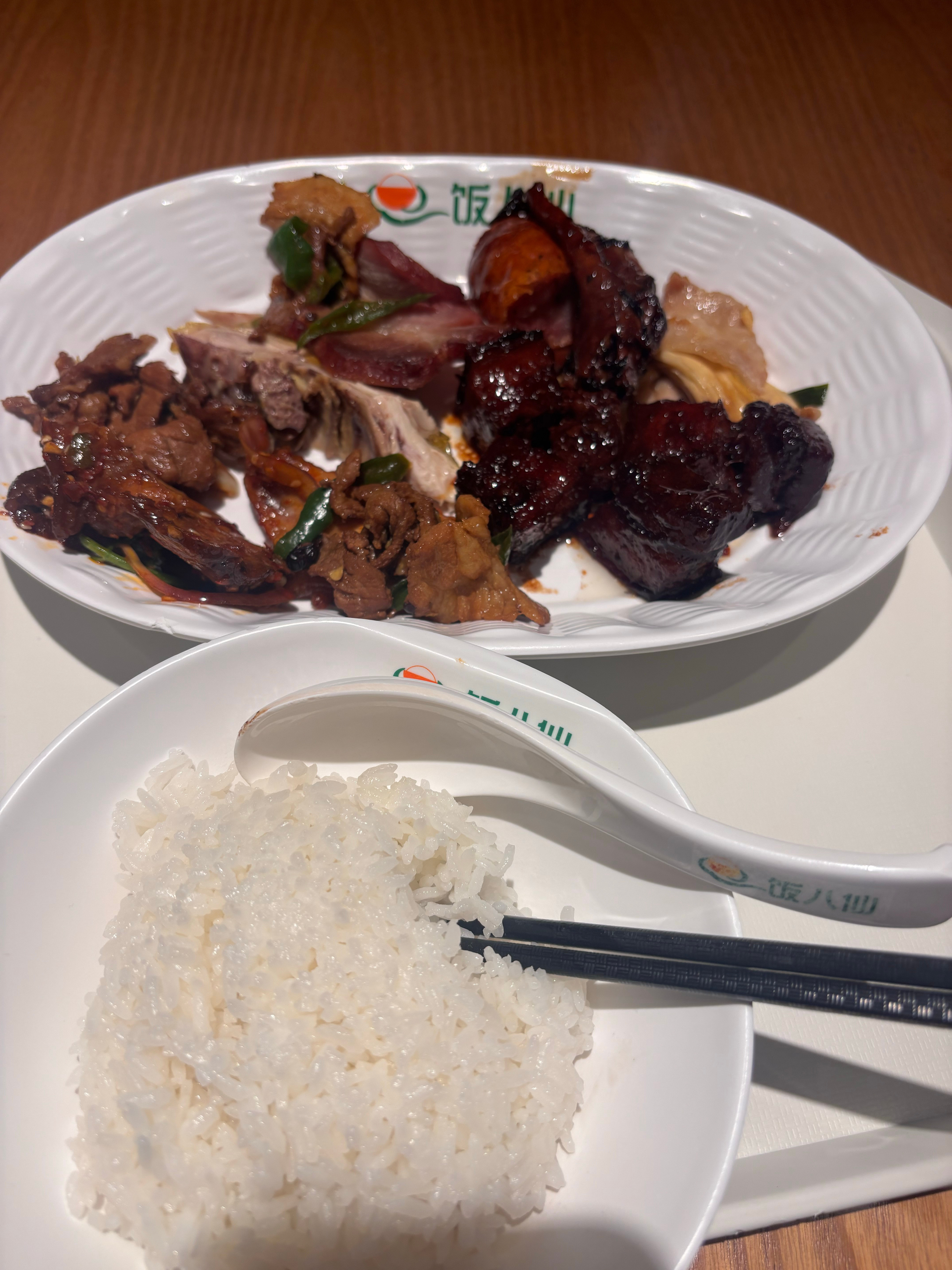 这顿饭35大洋，大家这价格如何