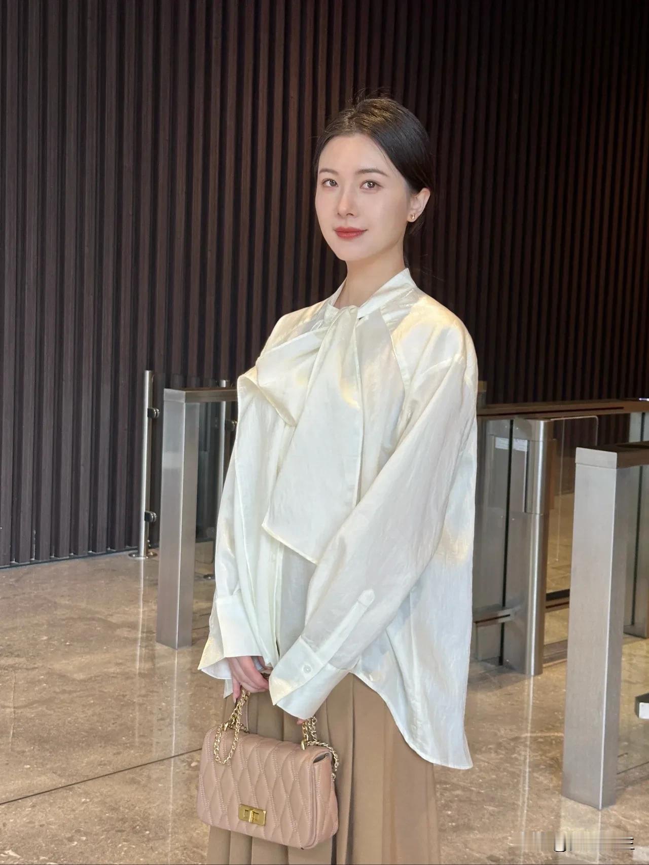 忙而有度，闲而有趣，在平淡的日子里，用自己兴趣和喜欢的事填满日常，这就是我的快乐