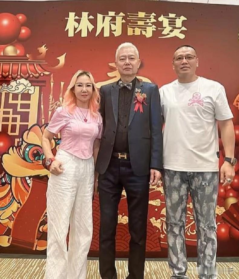 江湖传闻“向家天下，林家打”，这句俗语藏着香港新义安数十年的权力密码。新义安创