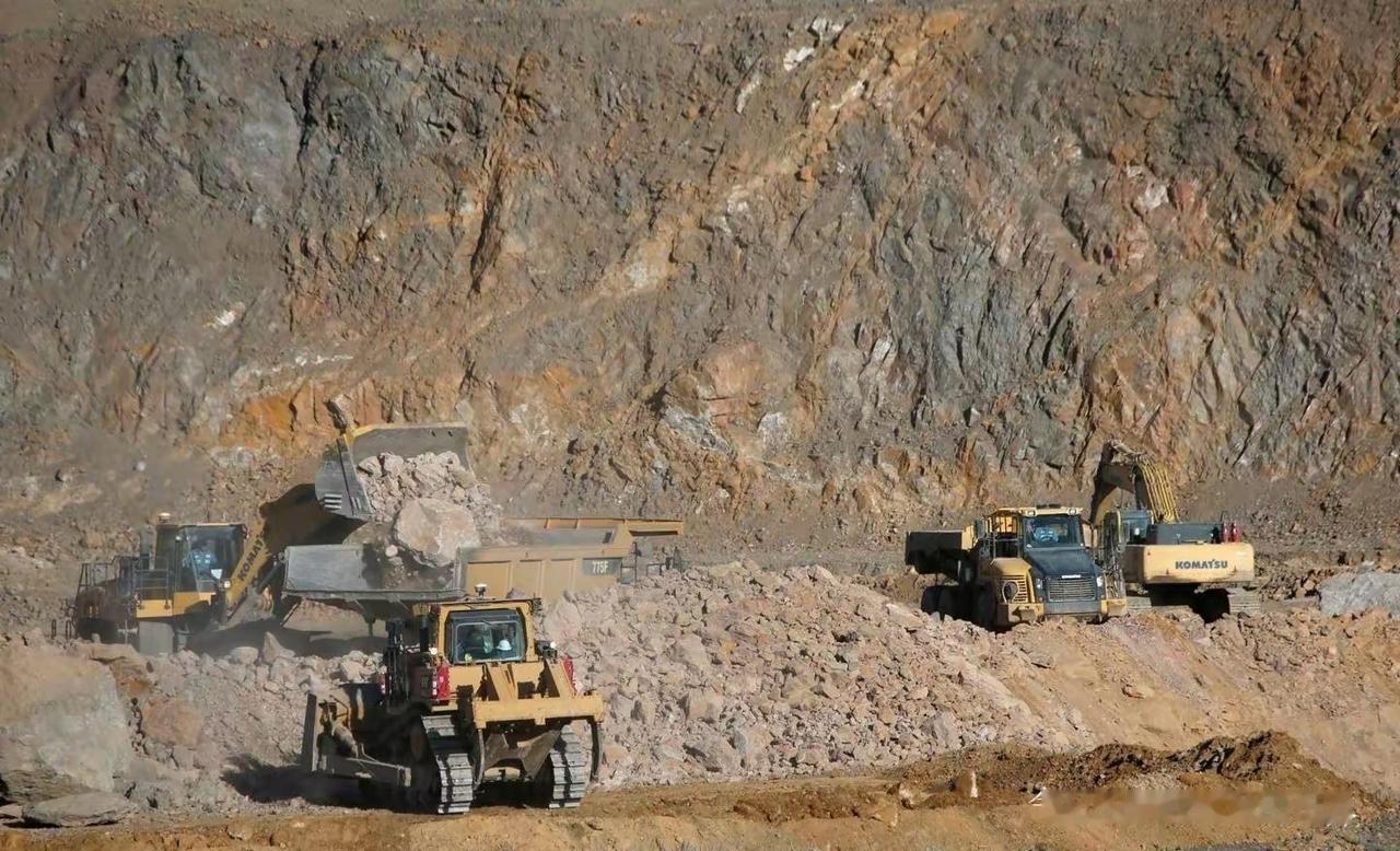 越南最近在稀土领域跟风搞起了出口管制，2025年12月11日，越南国会高票通过新