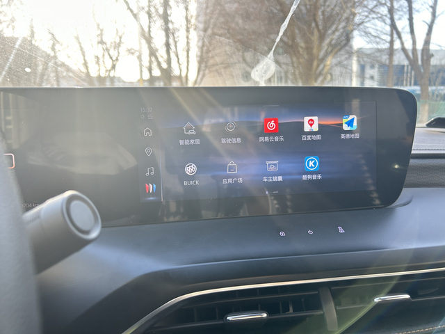 威朗一万三千公里了搞了个百度地图茉莉语音包，高速上硬是睡不着，太烧辣