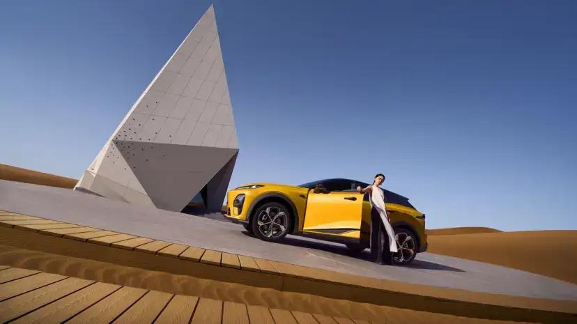 不管信不信，这就是赤裸裸的现实，未来两年可能会有几件大事发生：​第一件，居民医