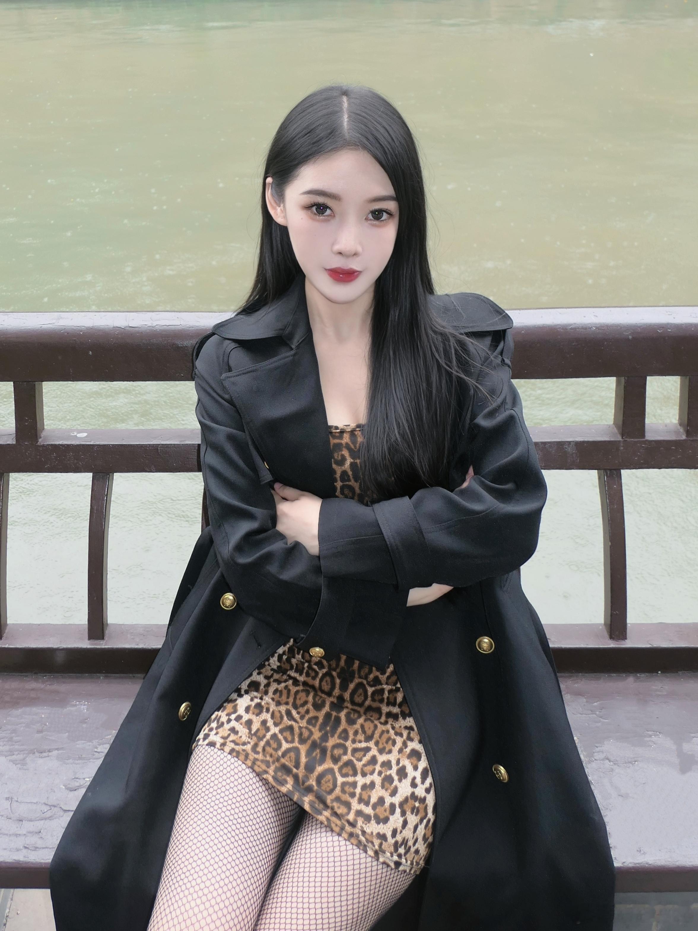 豹子女士☔️​​​