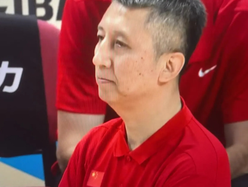 男篮世预赛主场76:80输韩国最大“罪人”是谁？----那一定是郭仕强！表现最