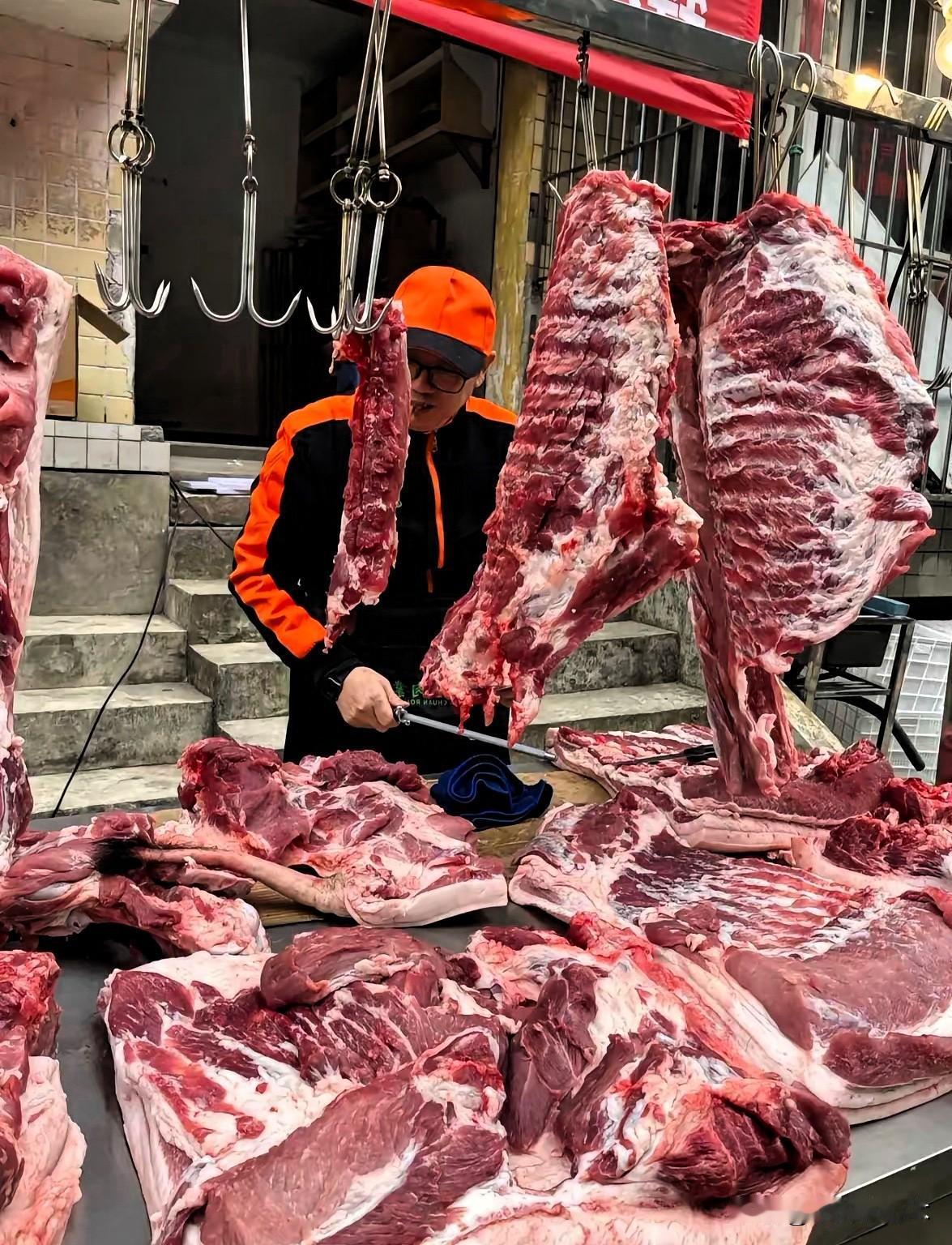 万万没想到，临近中秋，涨价最猛的，就是下面这六样东西：1.鸡蛋涨得最邪乎，我