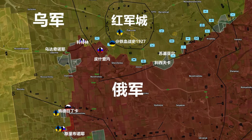 这一次，俄军在红军城的包围圈，包围范围特别的大。比以往任何一次铁钳包围更大的包围