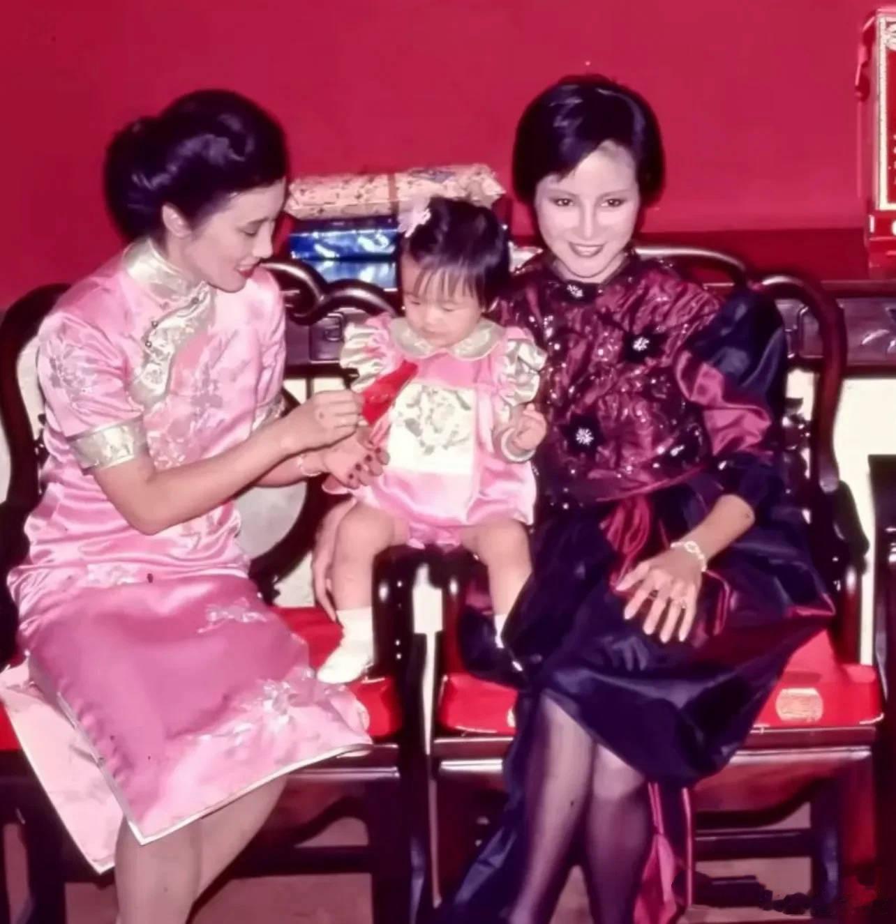 汪明荃认谢婷婷做干女儿，1983年汪明荃认谢婷婷为干女儿，源于谢贤与汪...