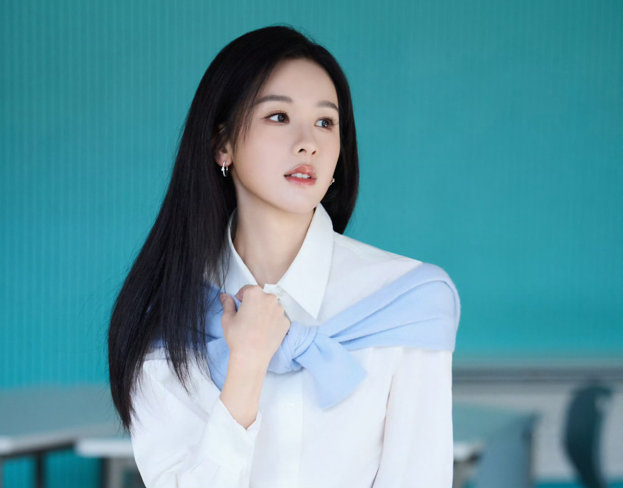 陈都灵雾妄言cdl陈都灵楚朝“在朦胧月间为你祈愿在落花深处为你撑伞在微雨滴落