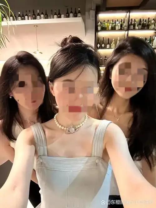 三朵姐妹花的丈夫全部丧命！上世纪80年代，我们那里有一户人家，有三个女儿，个个