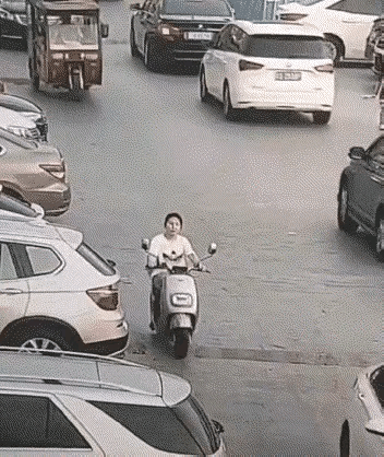 过减速带也会给你带来危险