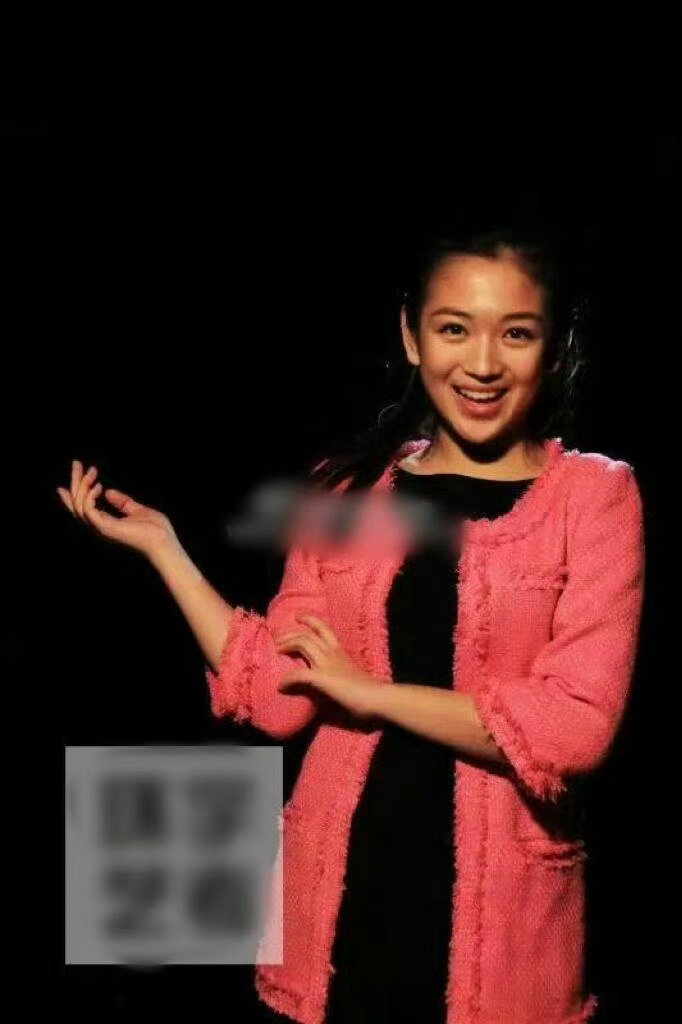 艺考时期的代露娃被称为小汤唯，颜值确实高​