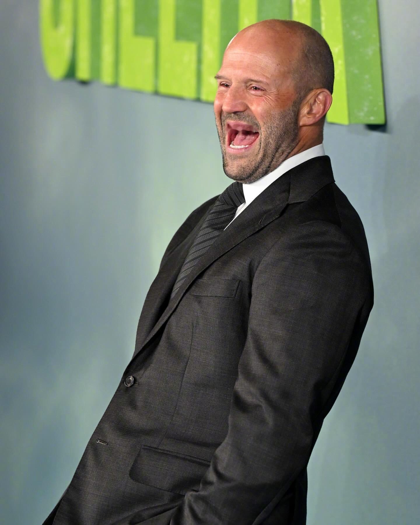 杰森·斯坦森携伴侣罗西·汉丁顿-惠特莉出席其新片《Shelter》的英国首映礼。