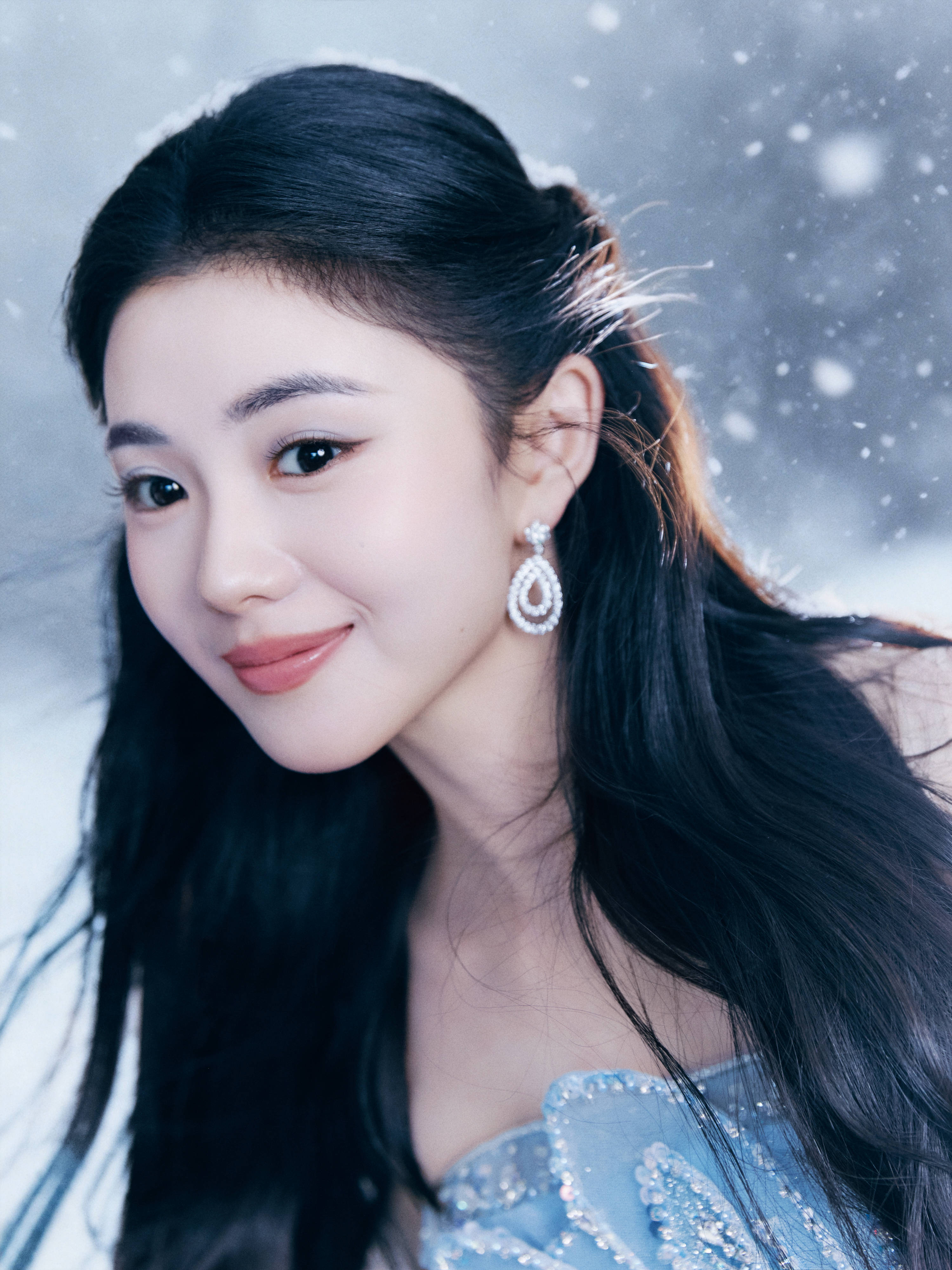 刘浩存雪精灵造型刘浩存这造型太绝了～好漂亮，迪士尼在逃公主