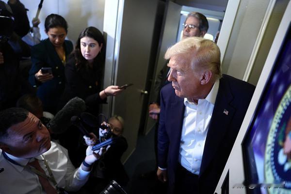 特朗普这波“赢麻了”的欢呼也太假了！明眼人都看得出，美国哪是帮阿根廷，分明是把米