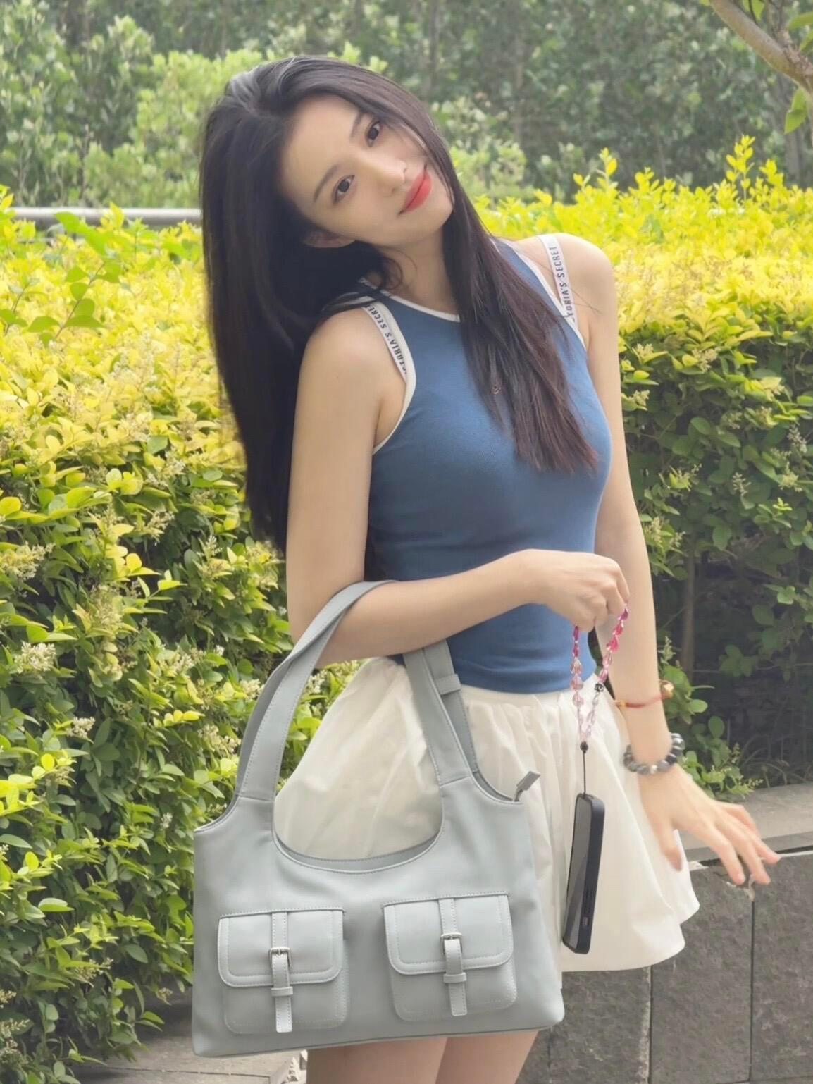 王楚然这是我老板送我的元气满满的王楚然🚢