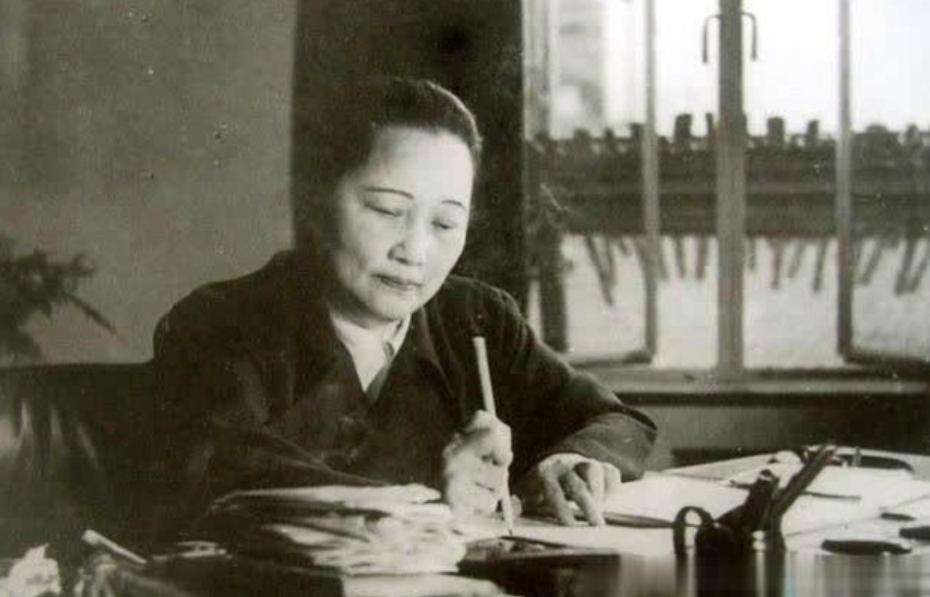 宋子安去世后,留给宋庆龄60多万美元,宋庆龄:留给他的子女。宋庆龄因为与家人立场