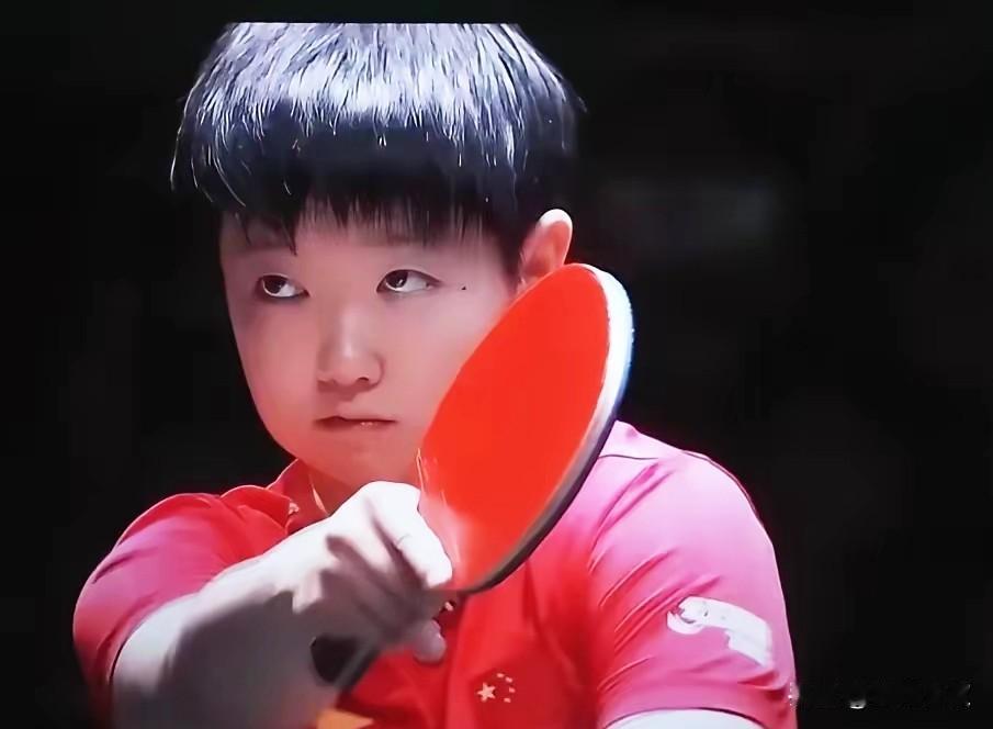 昨天孙颖莎和阿尔霍达之战，梁靖崑是真担心！孙颖莎7:3领先，阿尔霍达虽然用