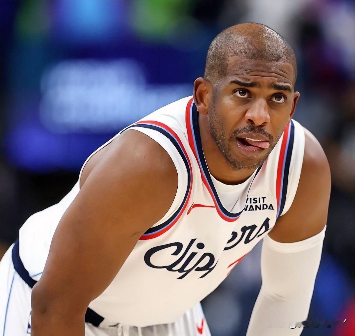 尼克斯能赢篮网多少分，我不知道，但我敢肯定，保罗肯定是最关注这场比赛的人！