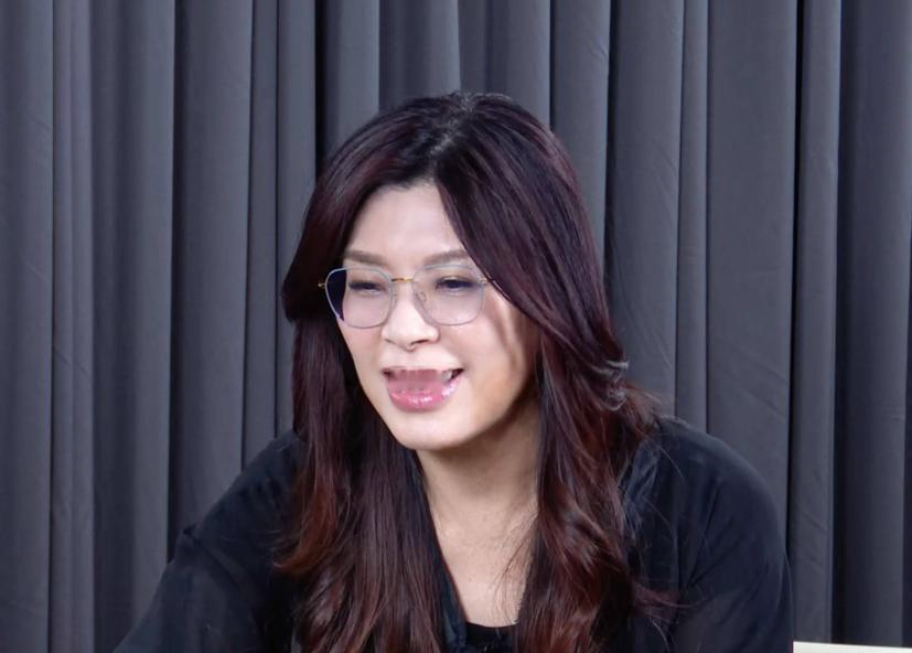 狠人郑丽文！拜庙派别人老婆，内斗更凶了！国民党这摊水，越来越看不清了