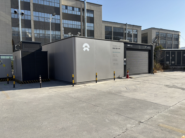 今年开ES6回老家一次电也没充蔚来ES6回家，老家待了十多天走亲访友，1000