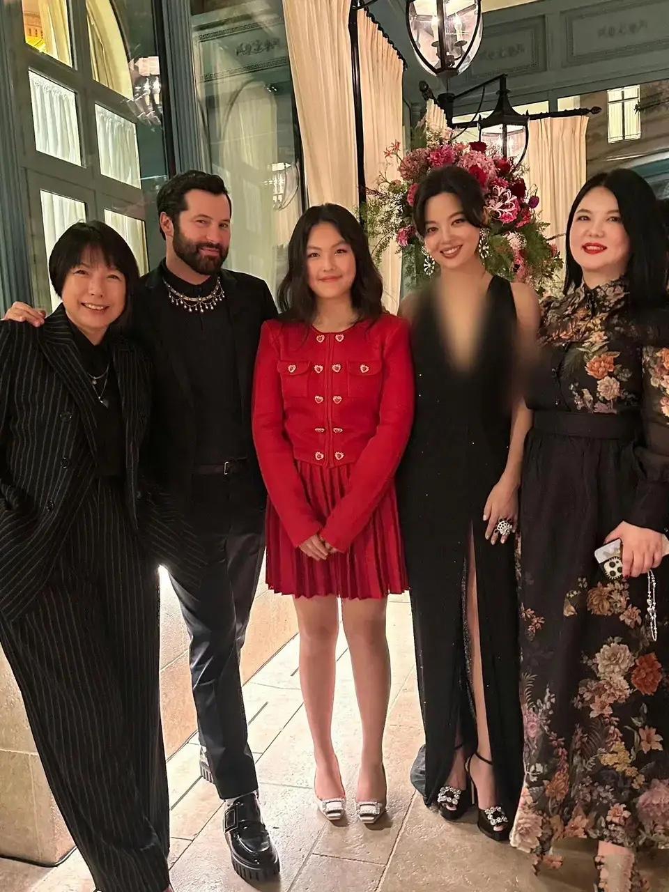 李湘曾说：“将来我女儿交朋友，一定要交来自世界各地的外国人，这是最低的标准。