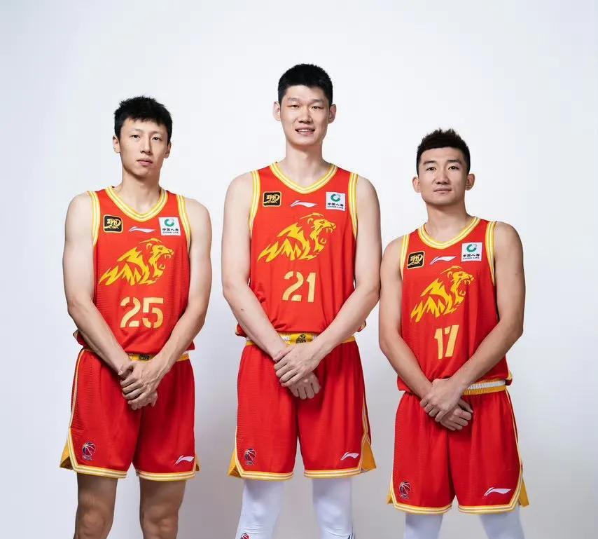 广厦核心团队为什么替四川征战全运会！虽然广厦拿到浙江首冠，但在浙江，稠州才是体