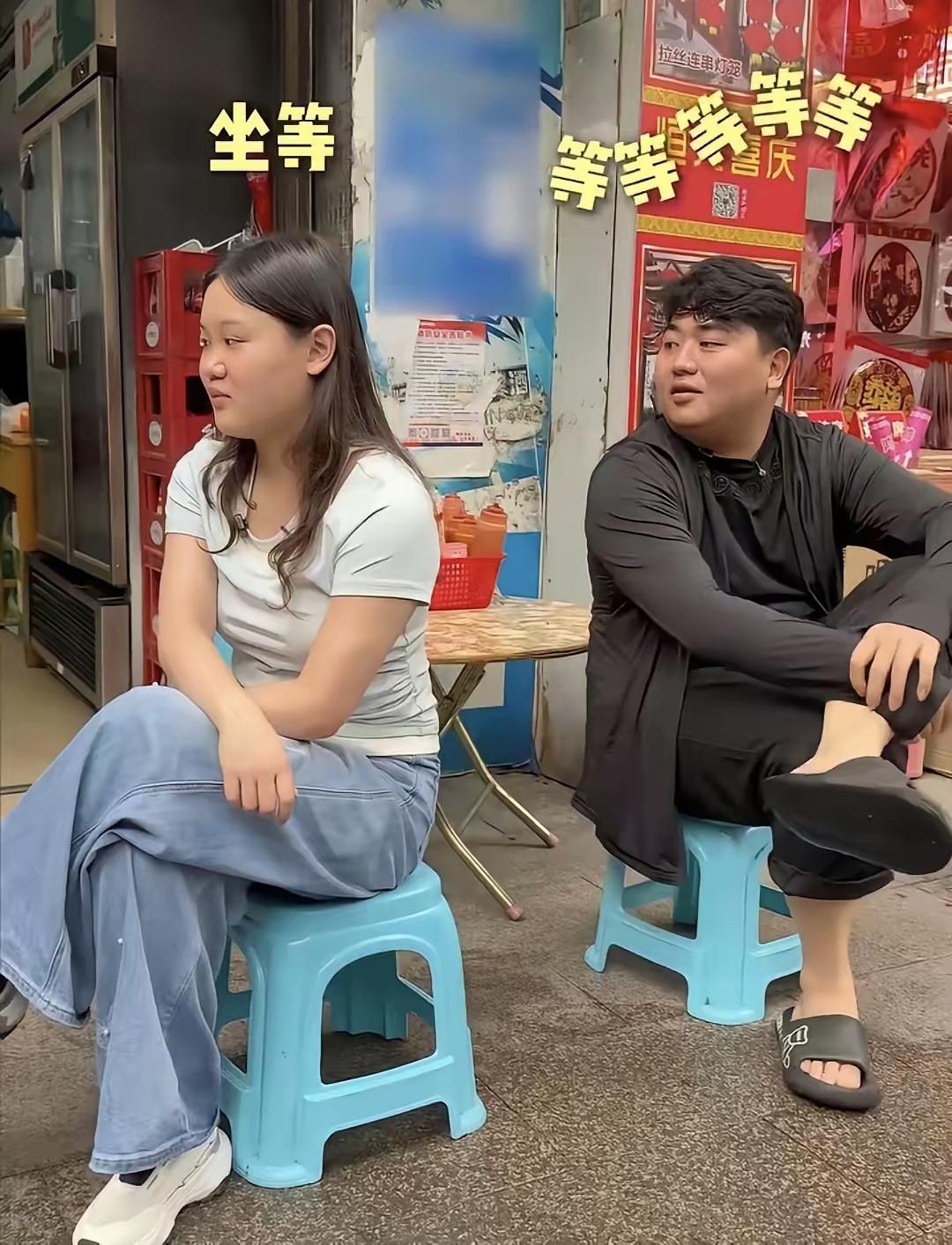 不是我说，全进华和张家齐这对搭档，简直是太有意思了，不仅仅是直播两个人能