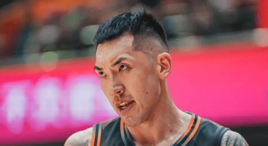山东男篮，引进陈林坚之后，弥补了自己外线的进攻能力，而外援也定下了两个，目前根据
