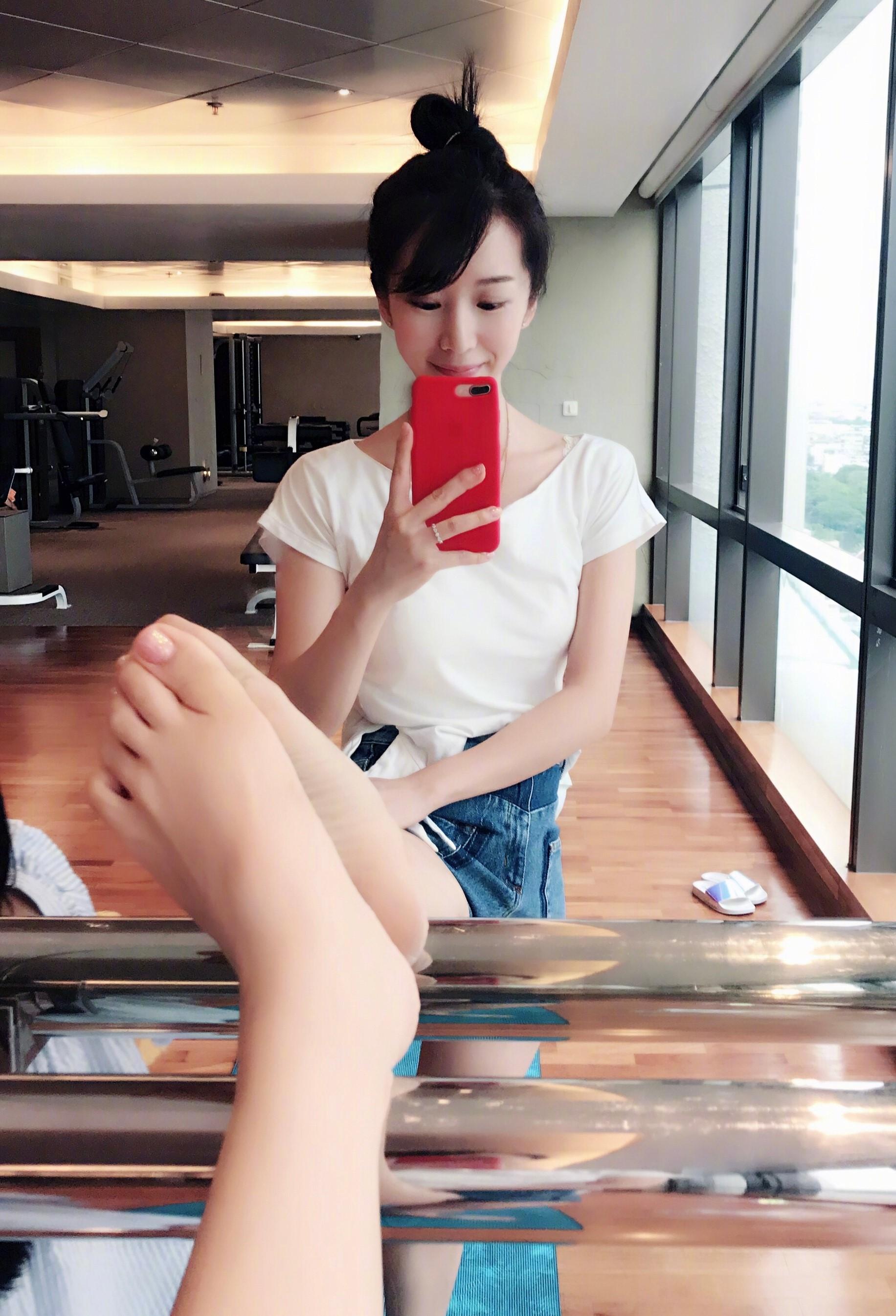 李念。