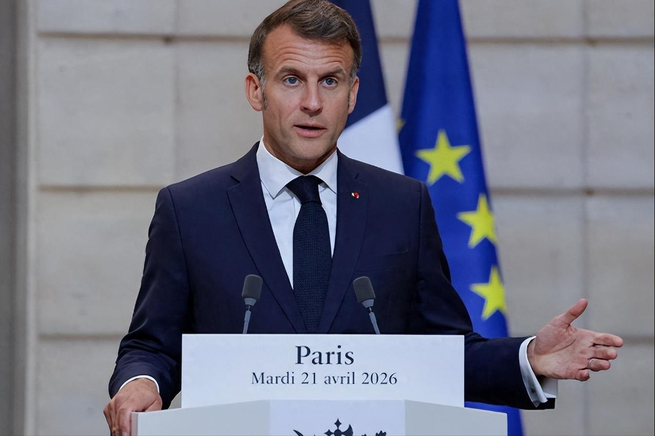 马克龙“下班前”放狠话，临走前居然放了个大招，中美俄全被他“拉黑”？马克龙“