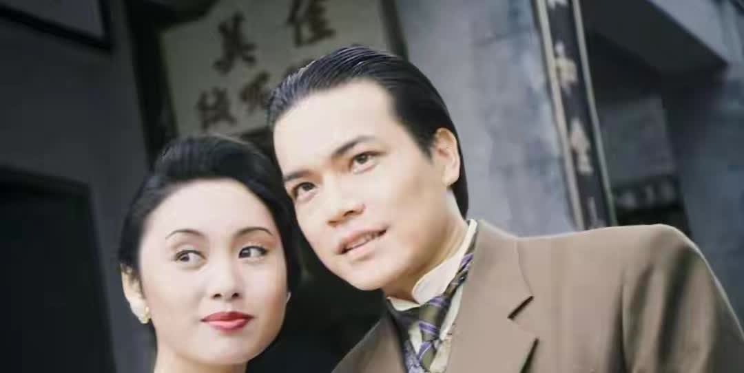 香港癫王不再厌世，学会坦然面对人生！手抖心慌已经成恶性循环香港四大癫王之