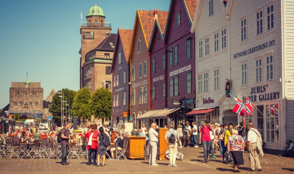 我滴个神，刚刚刷到一个数据，直接给我干沉默了。一个国家，就560万人。一