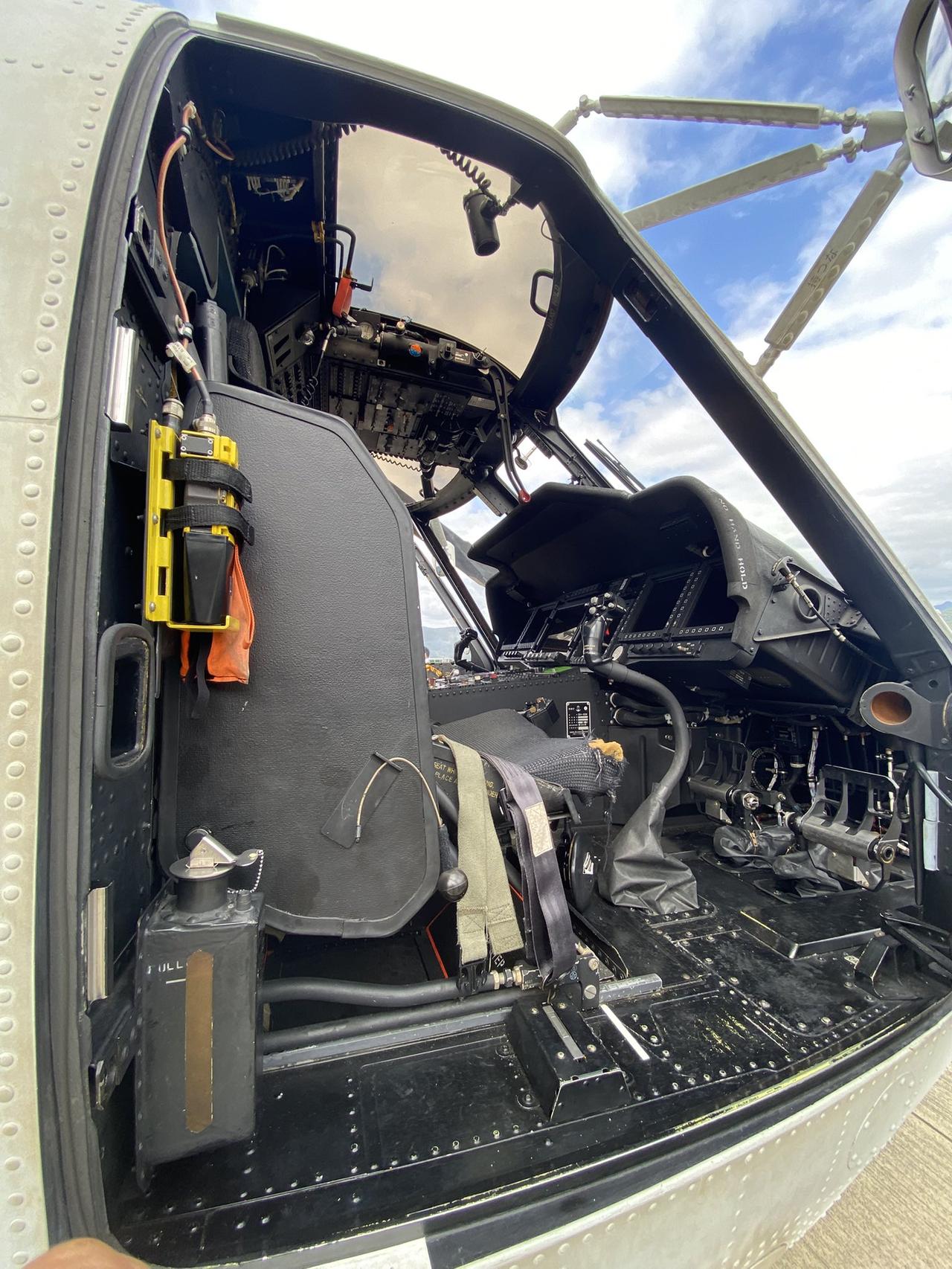 来自日本海上自卫队第23航空队的SH-60K反潜直升机。SH-60K“海鹰”反