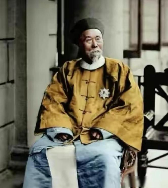 1863年，丧妻两年后，李鸿章决定再娶一房夫人，大婚当天，新娘的陪嫁丫鬟冬梅，无