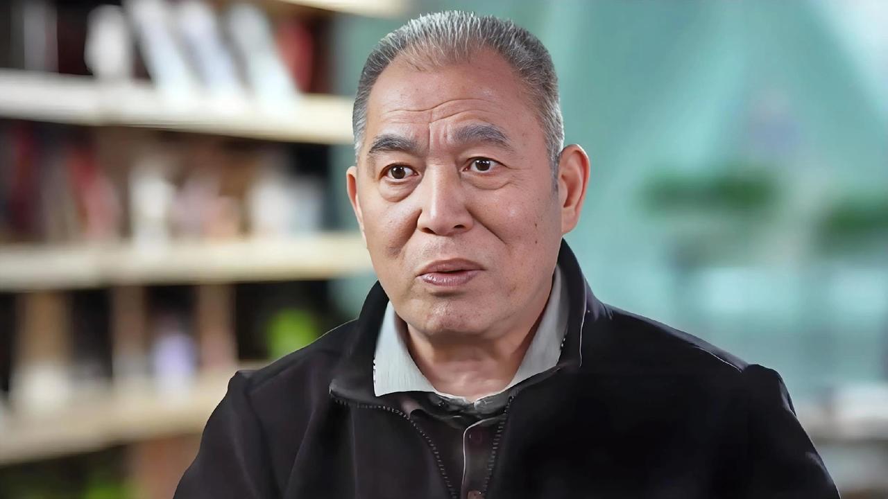 梁晓声说：“人这一辈子其实就三件事：把生我的人送走，把我生的人养大，最后自己在岁