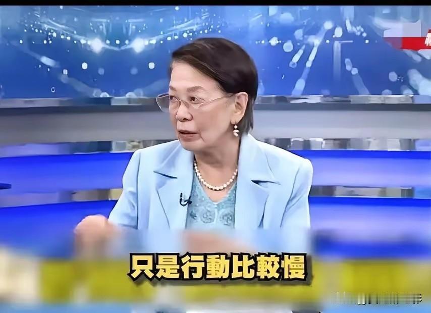 针对萧旭岑此前暗指马英九失智，媒体人郑佩芬4月22日在一档节目中表示马英九到