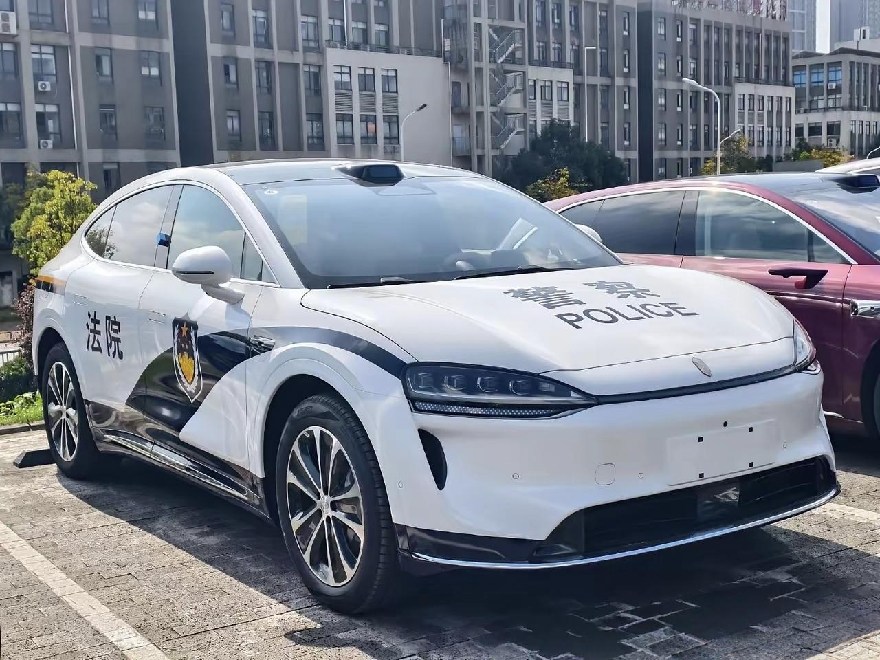 也是有编制了[笑着哭]