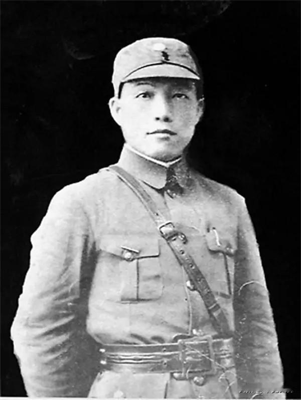 1951年，血战长沙的李玉堂被枪杀于台北碧潭刑场，临死前，蒋介石亲自在判决书上批