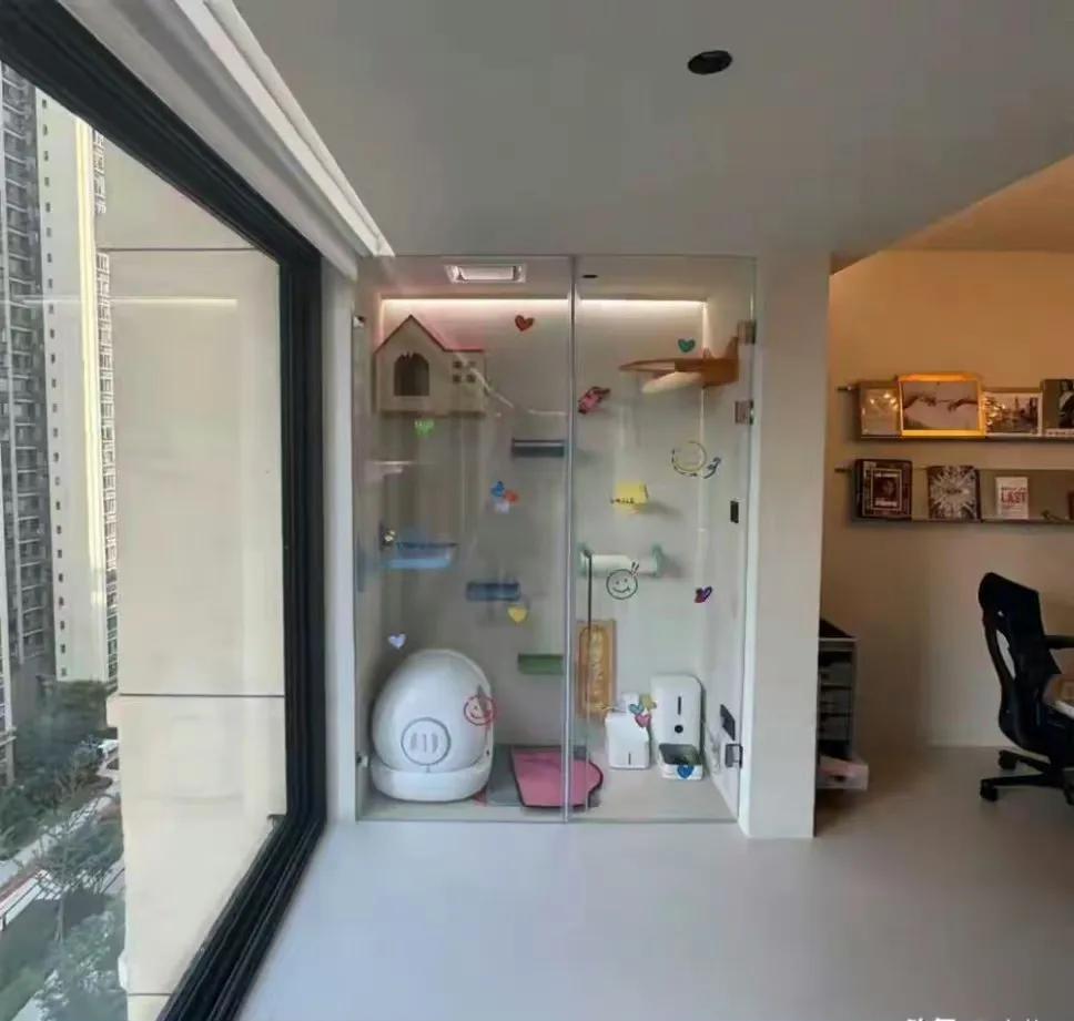 贵阳一小哥的“阳台猫房”火了：不担心猫拆家掉毛，还不浪费面积。