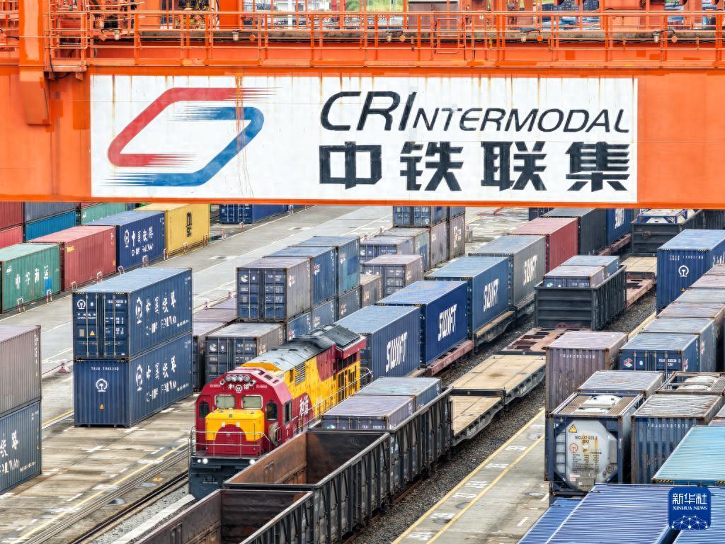 中波双方谈完，波兰当着全球公布重大喜讯，欧盟：为何运气如此好 202