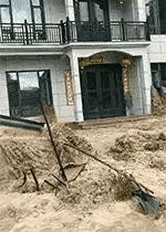 把房子建在山顶就不会出现这种情况。