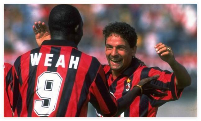 米兰近40年最佳锋线组合TOP10：1、巴斯滕/古力特2、巴斯滕/马萨罗3