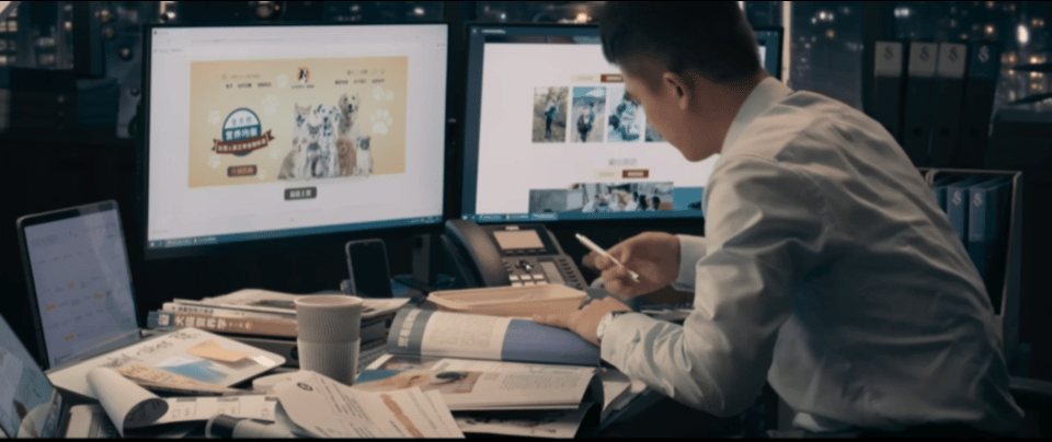 欧豪一个人忙成两个人欧豪带来的表演从来都不会让大家失望，在《猎金游戏》中饰演的