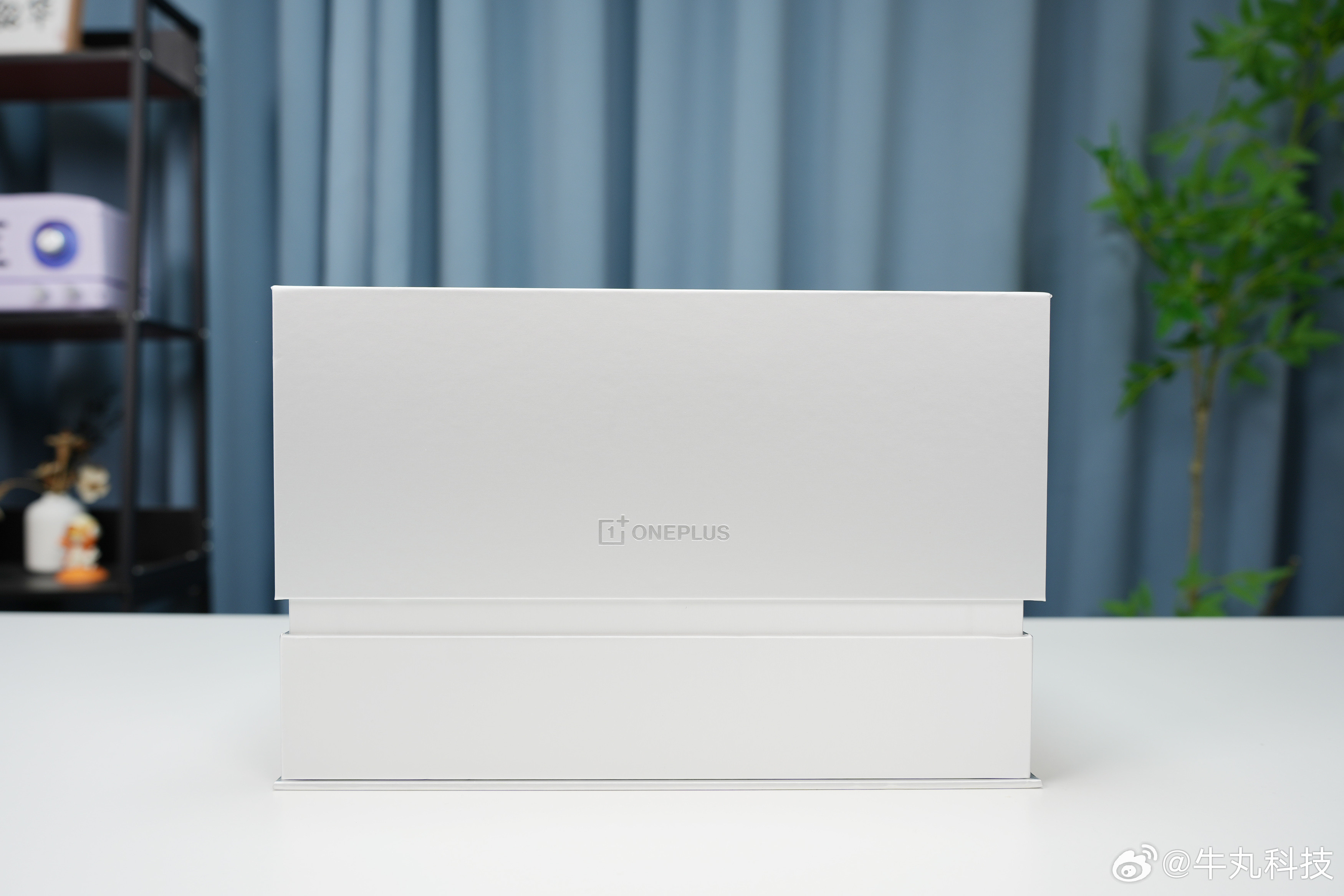 一加Ace6T的邀请函收到了，好赞啊！👍这个手机休眠仓简直跟数码博主绝配这下我