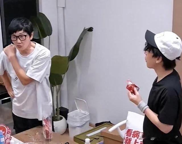 孙楠坚持吃素七年瘦了22斤，简直就是脱胎换骨了，不仔细看，根本都认不出来是他，这
