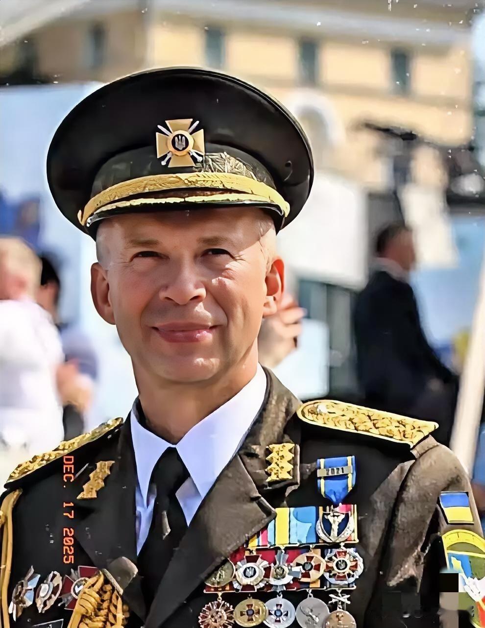 乌克兰在战场怎么输已经很可怕了，但是更可怕的问题在乌克兰出现了！当地时间16日，