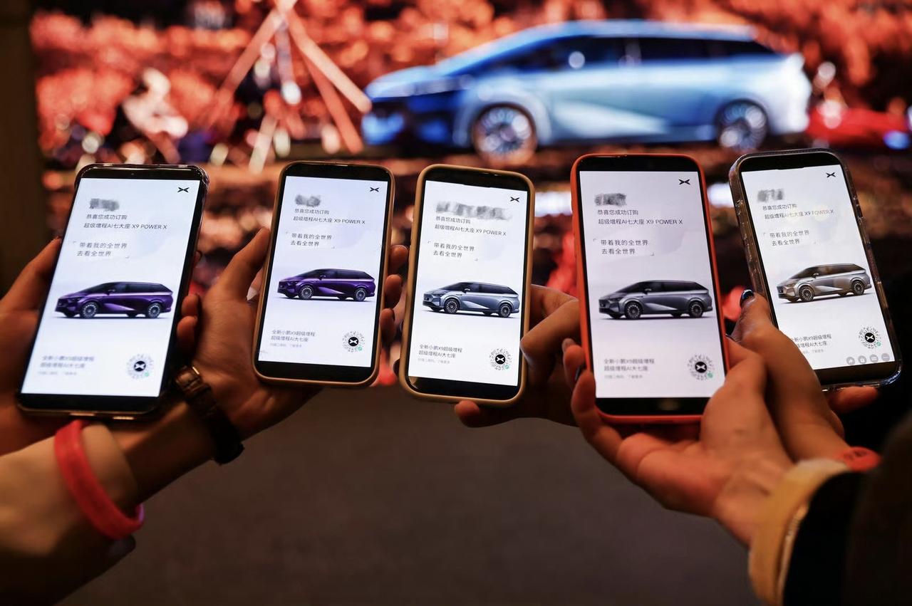 小鹏X9卖的很好，毕竟这个价格，30万买个智能增程MPV，确实很香。今天也开始